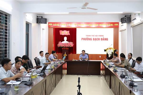 BAN THƯỜNG VỤ ĐẢNG ỦY PHƯỜNG BẠCH ĐẰNG TẬP TRUNG LÃNH ĐẠO, CHỈ ĐẠO CÔNG TÁC THU NGÂN SÁCH NHÀ NƯỚC, GIẢI NGÂN VỐN ĐẦU TƯ CÔNG NĂM 2026 VÀ CÁC DỰ ÁN TRÊN ĐỊA BÀN PHƯỜNG