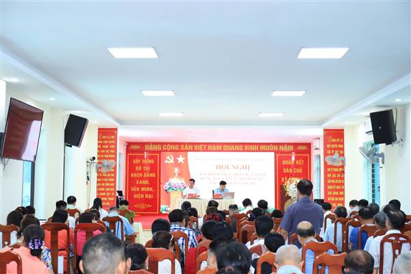 ĐỐI THOẠI GIỮA NGƯỜI ĐỨNG ĐẦU CẤP ỦY, CHÍNH QUYỀN PHƯỜNG BẠCH ĐẰNG VỚI NHÂN DÂN NĂM 2026: ĐOÀN KẾT - DÂN CHỦ - THẲNG THẮN - XÂY DỰNG