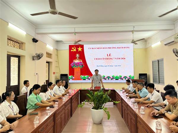 Thông báo Kết luận của Chủ tịch UBND phường tại Lễ chào cờ tháng 7 năm 2026