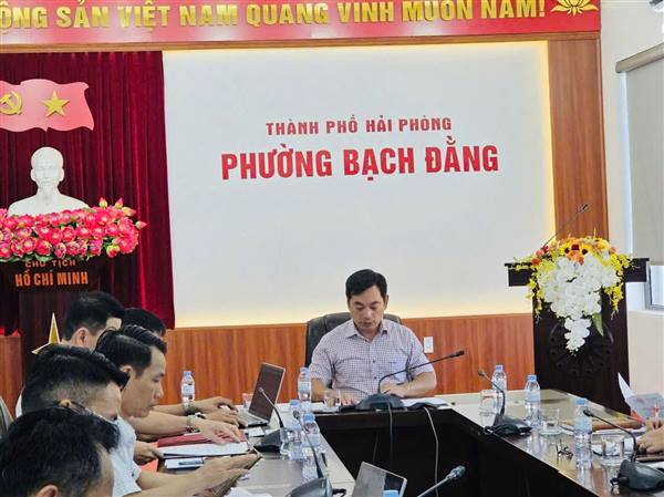 Thông báo Kết luận của đồng chí Trần Huy Kiên - Bí thư Đảng ủy, Chủ tịch HĐND phường 
tại Phiên họp thường kỳ Thường trực HĐND phường tháng 8 năm 2026

