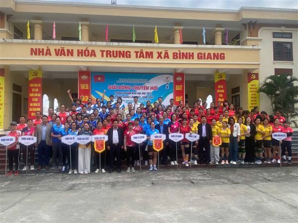 Xã Bình Giang tổ chức thành công giải bóng chuyền hơi nữ trong khuôn khổ Đại hội thể dục thể thao xã lần thứ I năm 2025
