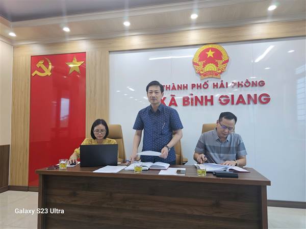 UBND xã Bình Giang tổ chức Hội nghị triển khai nhiệm vụ năm học 2025 - 2026