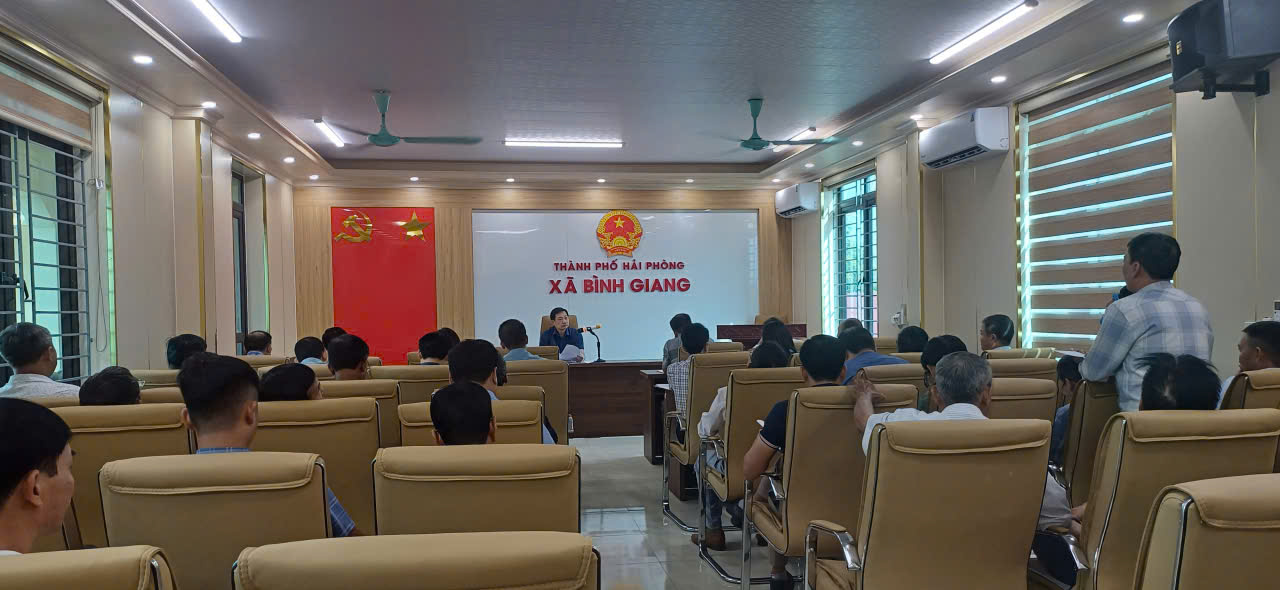 Description: F:\ảnh\họp giao ban.jpg