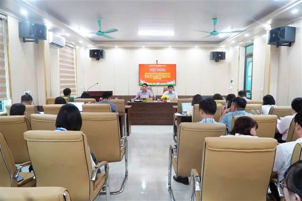 Đảng bộ xã Bình Giang tổ chức Hội nghị giao ban Bí thư chi bộ khối cơ quan, đơn vị, trường học Quý I năm 2026