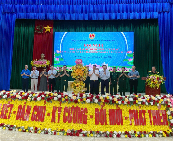 HỘI CCB XÃ BÌNH GIANG TRIỂN KHAI MÔ HÌNH THAM GIA QUẢN LÝ, CHĂM SÓC NGHĨA TRANG LIỆT SĨ