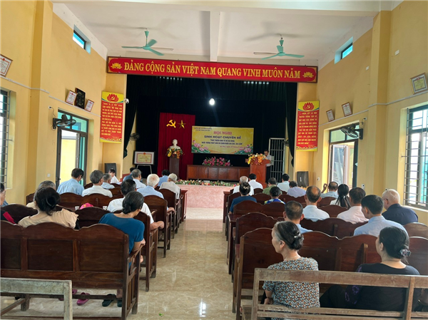 CHI BỘ THÔN AN PHÚ TỔ CHỨC HỘI NGHỊ SINH HOẠT CHUYÊN ĐỀ VỀ PHÁT TRIỂN KINH TẾ HỘ GIA ĐÌNH