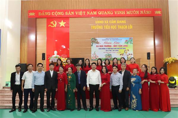 RƯỜNG MẦM NON – TIỂU HỌC VÀ THCS THẠCH LỖI TỔ CHỨC CHƯƠNG TRÌNH GIAO LƯU “BA NHÀ TRƯỜNG  - MỘT TẤM LÒNG” CHÀO MỪNG KỶ NIỆM 43 NĂM NGÀY NHÀ GIÁO VIỆT NAM.