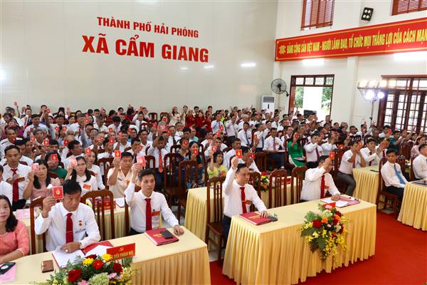 Xã Cẩm Giang tổ chức phiên trù bị Đại hội Đại biểu Đảng bộ xã lần thứ I, nhiệm kỳ 2025-203
