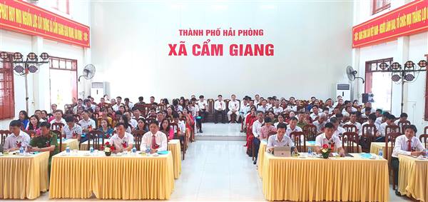 Hội nghị điển hình tiên tiến xã Cẩm Giang lần thứ I – Khơi dậy phong trào thi đua yêu nước giai đoạn mới