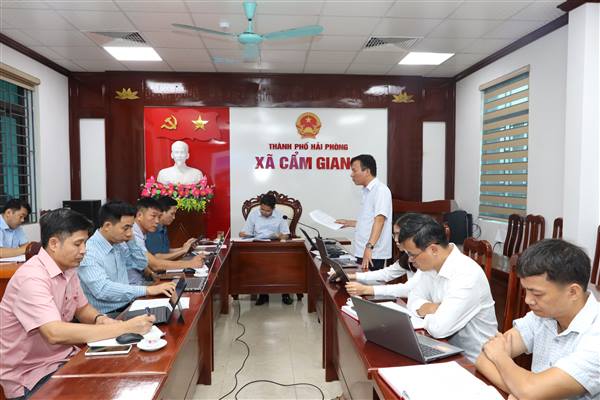 Ban Thường vụ Đảng ủy xã Cẩm Giang họp với các Tiểu ban, Tổ chuẩn bị Đại hội Đảng bộ xã lần thứ I, nhiệm kỳ 2025 - 2030