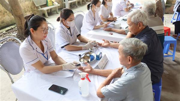Xã Cẩm Giang tổ chức khám, tư vấn sức khỏe miễn phí cho người cao tuổi từ 60 tuổi trở lên năm 2026