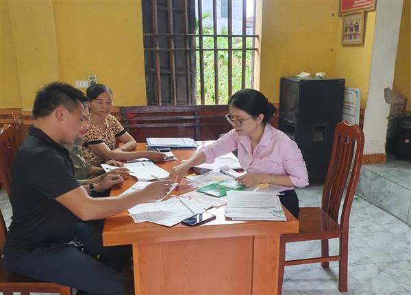 Phòng giao dịch Ngân hàng Chính sách xã hội Cẩm Giàng triển khai Kế hoạch đối chiếu và phân loại nợ năm 2025 tại xã Cẩm Giàng