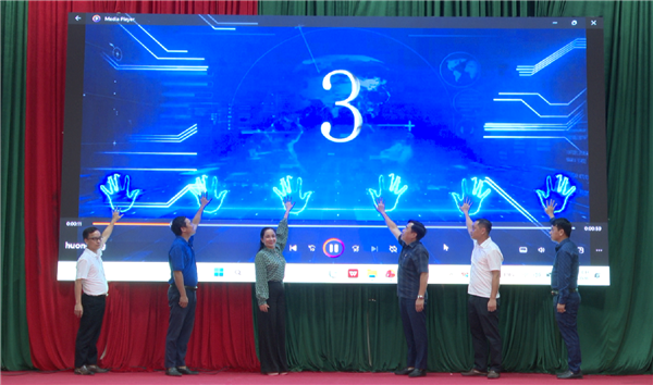 Xã Cẩm Giàng hưởng ứng Ngày chuyển đổi số quốc gia năm 2026