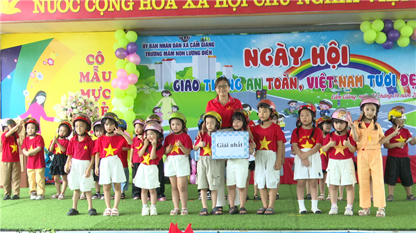 Trường Mầm non Lương Điền tổ chức Ngày hội “Giao thông An toàn, Việt Nam tươi đẹp”