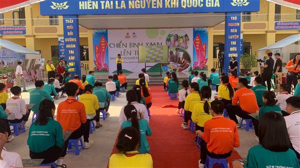 TRƯỜNG THCS ĐÔNG TÂY HƯNG TỔ CHỨC HỘI NGHỊ ĐỐI THOẠI CÂU LẠC BỘ HỌC SINH – DỰ ÁN “BIẾN ĐỔI KHÍ HẬU VÌ PHÁT TRIỂN BỀN VỮNG” 