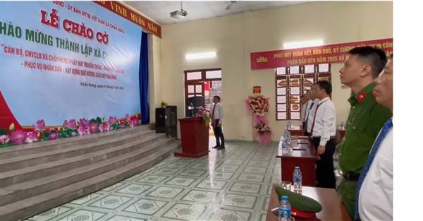 Xã Chấn Hưng long trọng tổ chức Lễ chào cờ chào mừng ngày đầu hoạt động theo mô hình chính quyền địa phương hai cấp