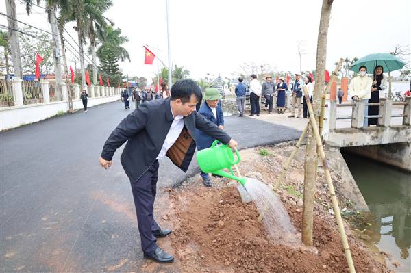 Tết trồng cây Nhớ ơn Bác hồ 2026