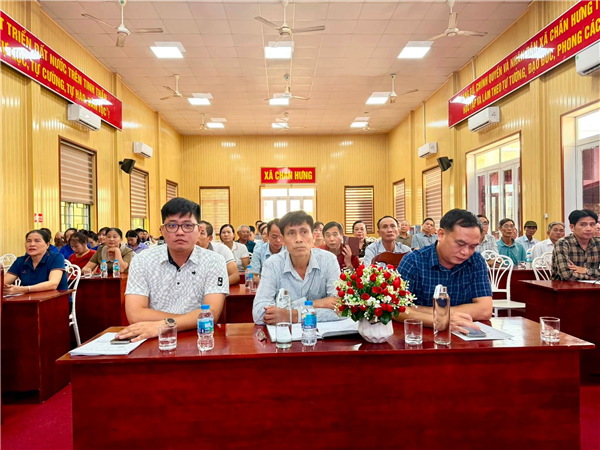 Ủy ban Mặt trận Tổ quốc xã Chấn Hưng đồng hành cùng nhân dân trong chuyển đổi số vì sức khỏe cộng đồng.