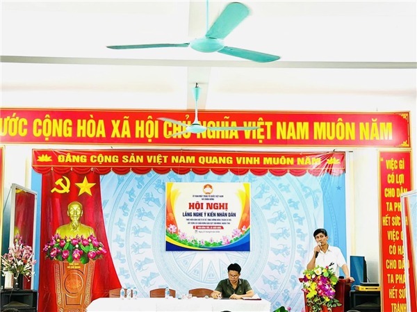 Ủy ban MTTQ Việt Nam xã Chấn Hưng tổ chức Hội nghị “Lắng nghe ý kiến Nhân dân” tại thôn Đồng Tiến