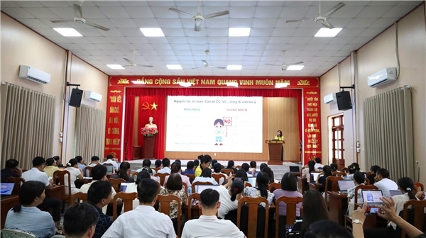 UBND xã Chấn Hưng ứng dụng nền tảng số và trí tuệ nhân tạo trong quản lý, điều hành