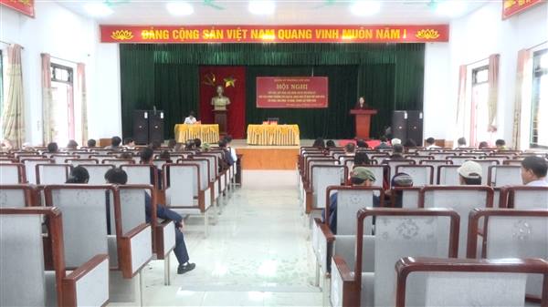 Đ/C NGUYỄN THỊ THANH THÚY, BÍ THƯ ĐẢNG ỦY PHƯỜNG CHÍ LINH ĐỐI THOẠI VỚI CÁN BỘ , NHÂN DÂN TỔ DÂN PHỐ NAM ĐOÀI, CỔ CHÂU, HÒA BÌNH, TU NINH, THÀNH LẬP NĂM 2025. 