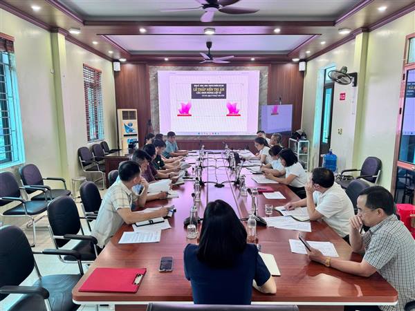 PHƯỜNG CHÍ LINH TRIỂN KHAI KẾ HOẠCH TỔ CHỨC LỄ DÂNG HƯƠNG, THẮP NẾN TRI ÂN CÁC ANH HÙNG LIỆT SĨ NHÂN KỶ NIỆM 79 NĂM NGÀY THƯƠNG BINH - LIỆT SĨ (27/7/1947 - 27/7/2026)