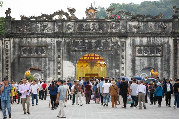 Lễ hội mùa thu Côn Sơn - Kiếp Bạc vang vọng hồn dân tộc 