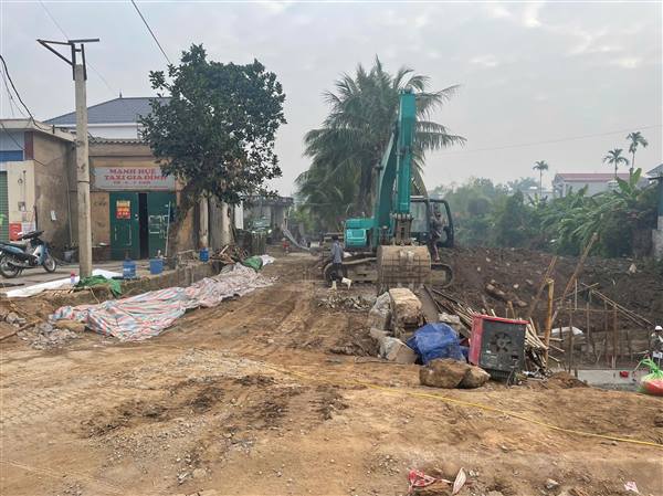 NGƯỜI DÂN CHÍ MINH TÍCH CỰC CHUNG TAY BÀN GIAO MẶT BẰNG PHỤC VỤ DỰ ÁN NÂNG CẤP ĐƯỜNG TỈNH 391