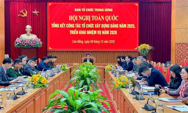 Đảng ủy xã Chí Minh tham dự hội nghị trực tuyến toàn quốc tổng kết công tác xây dựng Đảng năm 2025

