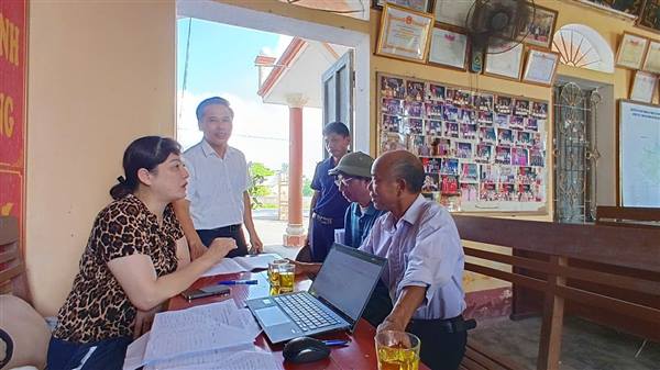 Xã Chí Minh đạt 74% thu thuế phi nông nghiệp và Quỹ phòng, chống thiên tai năm 2025 trong 2 ngày đầu