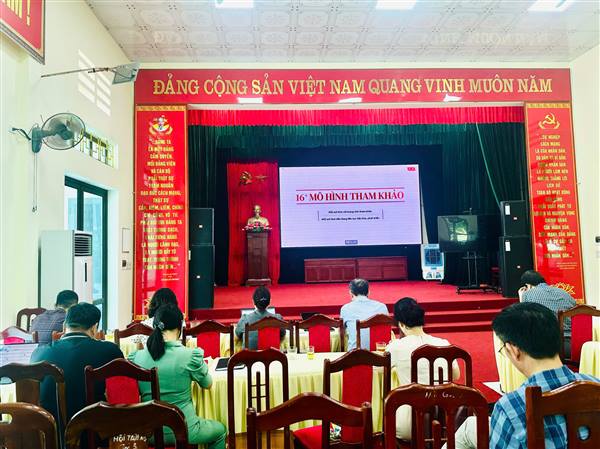 Xã Chí Minh tổ chức điểm cầu trực tuyến hội nghị bồi dưỡng cán bộ lãnh đạo, quản lý cấp xã