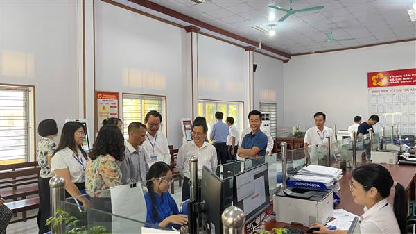 Hơn 7.300 hồ sơ thủ tục hành chính được tiếp nhận, 99,7% giải quyết trước và đúng hạn