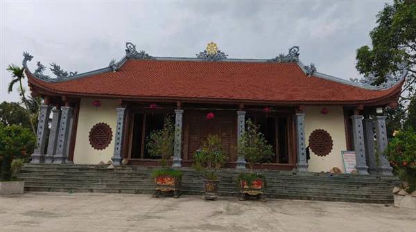 Di tích lịch sử văn hóa, danh lam thắng cảnh xã Chí Minh: Chùa Linh Quang