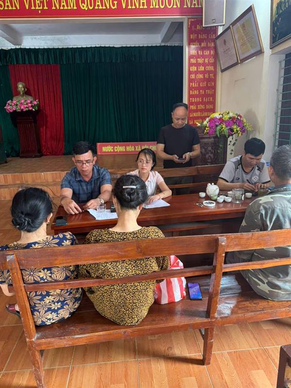 Đẩy mạnh tuyên truyền, hỗ trợ người dân sử dụng ứng dụng VNeID và các tiện ích số