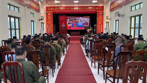 Phát động mô hình “Mỗi cán bộ Công an - một thôn

 không ma túy”
