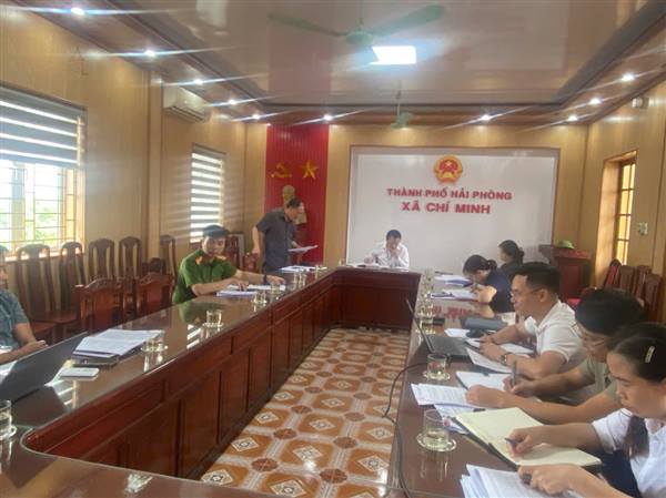 UBND xã Chí Minh họp đánh giá tiến độ thực hiện các đề án phát triển giai đoạn 2025-2030