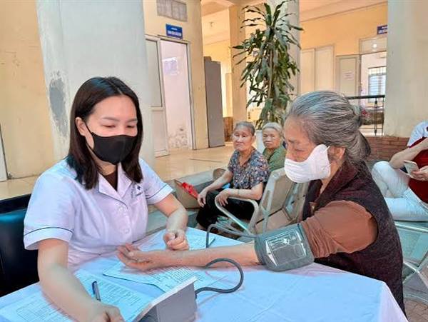 Xã Chí Minh tăng cường truyền thông thích ứng với già hóa dân số