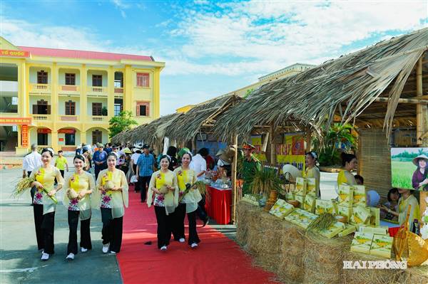 SẮP XẾP, SÁP NHẬP THÔN – VÌ SỰ PHÁT TRIỂN BỀN VỮNG CỦA ĐỊA PHƯƠNG