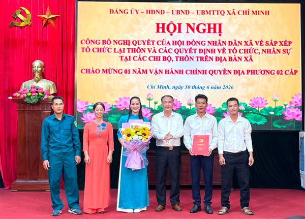 Đồng thuận từ ý đảng đến lòng dân – Chí Minh vững bước sau sắp xếp thôn