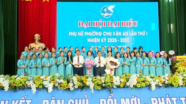 ĐẠI HỘI ĐẠI BIỂU HỘI LIÊN HIỆP PHỤ NỮ PHƯỜNG CHU VĂN AN LẦN THỨ NHẤT, NHIỆM KỲ 2025–2030 THÀNH CÔNG TỐT ĐẸP