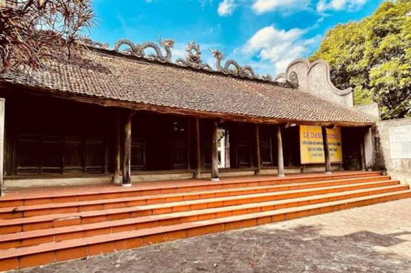 KHU DI TÍCH LỊCH SỬ ĐỀN QUỐC PHỤ