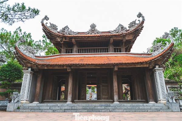 Khám phá ngôi đền thờ người thầy chuẩn mực của Việt Nam