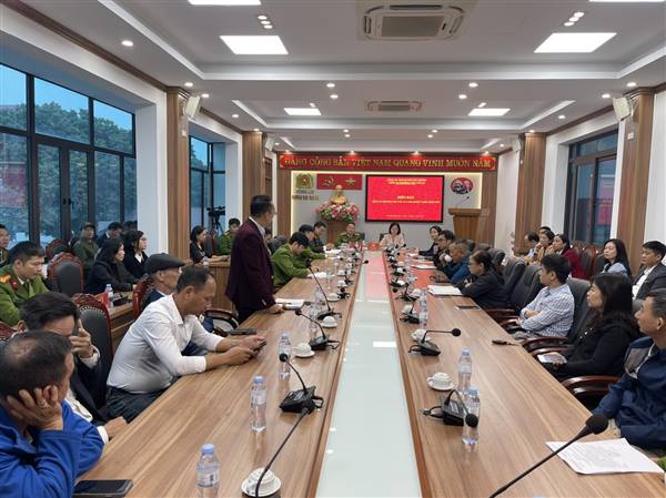 Công an phường Chu Văn An tổ chức Diễn đàn “Công an phường Chu Văn An lắng nghe ý kiến Nhân dân”