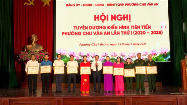 PHƯỜNG CHU VĂN AN TỔ CHỨC HỘI NGHỊ TUYÊN DƯƠNG ĐIỂN HÌNH TIÊN TIẾN LẦN THỨ NHẤT, GIAI ĐOẠN 2020–2025