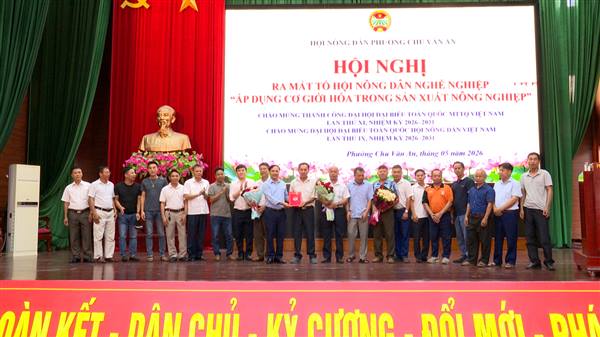 HỘI NÔNG DÂN PHƯỜNG CHU VĂN AN RA MẮT TỔ HỘI NÔNG DÂN NGHỀ NGHIỆP “ÁP DỤNG CƠ GIỚI HÓA TRONG SẢN XUẤT NÔNG NGHIỆP”