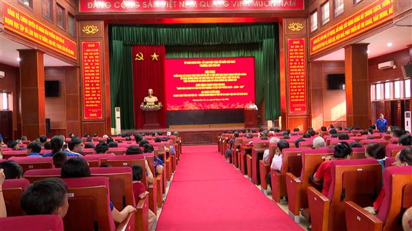 PHƯỜNG CHU VĂN AN TỔ CHỨC LỄ PHÁT ĐỘNG PHONG TRÀO “TOÀN DÂN CHUNG TAY BẢO VỆ MÔI TRƯỜNG, VÌ MỘT HẢI PHÒNG XANH - SẠCH - ĐẸP”, TRIỂN KHAI THỰC HIỆN CHỈ THỊ SỐ 17 VÀ RA QUÂN CHIẾN DỊCH THANH NIÊN TÌNH NGUYỆN HÈ NĂM 2026