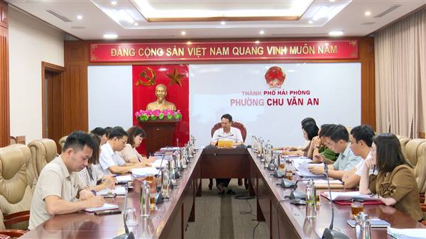 BAN THƯỜNG VỤ ĐẢNG ỦY PHƯỜNG CHU VĂN AN TỔ CHỨC HỘI NGHỊ LẦN THỨ 29