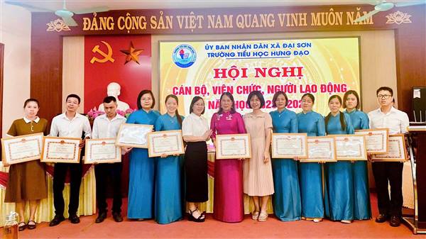 Trường Tiểu học Hưng Đạo – Đoàn kết, đổi mới, sáng tạo, hoàn thành xuất sắc nhiệm vụ năm học!