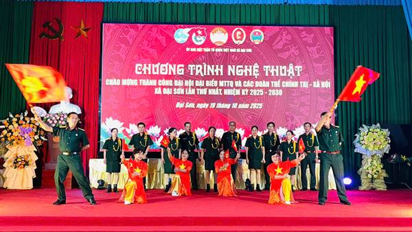 Chương trình nghệ thuật chào mừng thành công đại hội MTTQ và các đoàn thể xã Đại Sơn