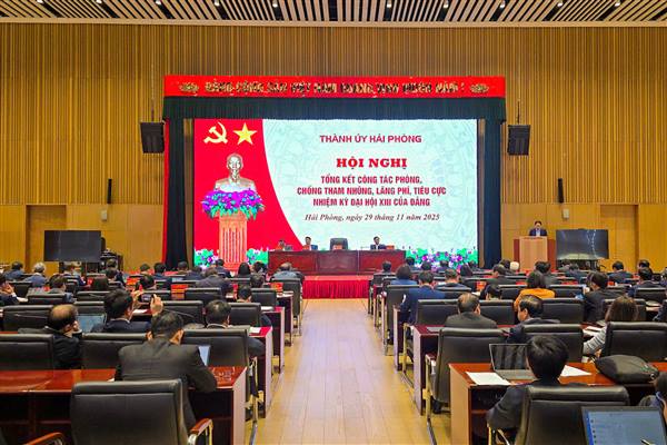 Huy động sức mạnh toàn hệ thống chính trị, nâng cao hiệu quả phòng, chống tham nhũng, lãng phí, tiêu cực